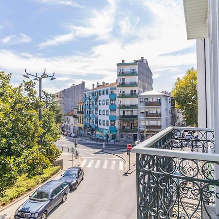 Barros Lima 493 By Lovelystay Porto Luaran gambar