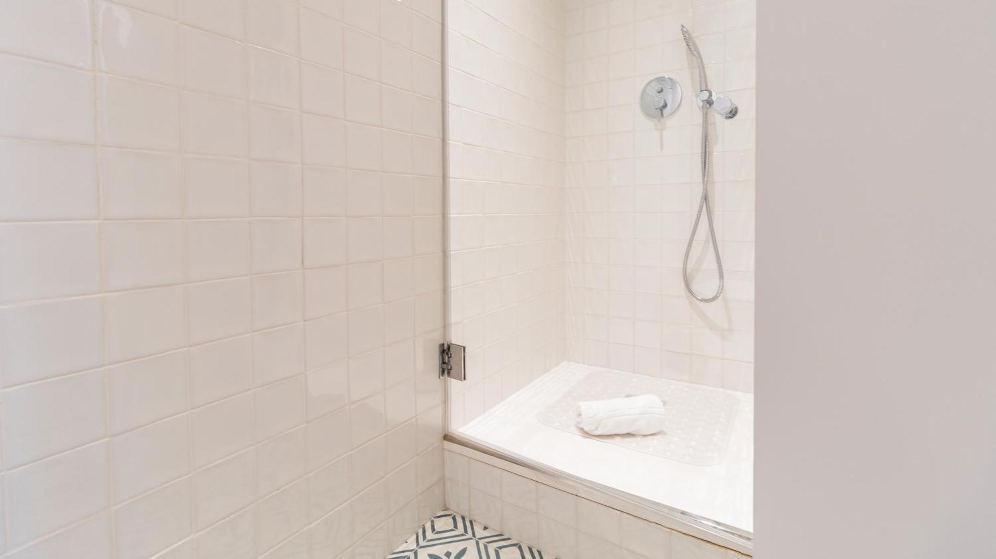 Barros Lima 493 By Lovelystay Porto Luaran gambar