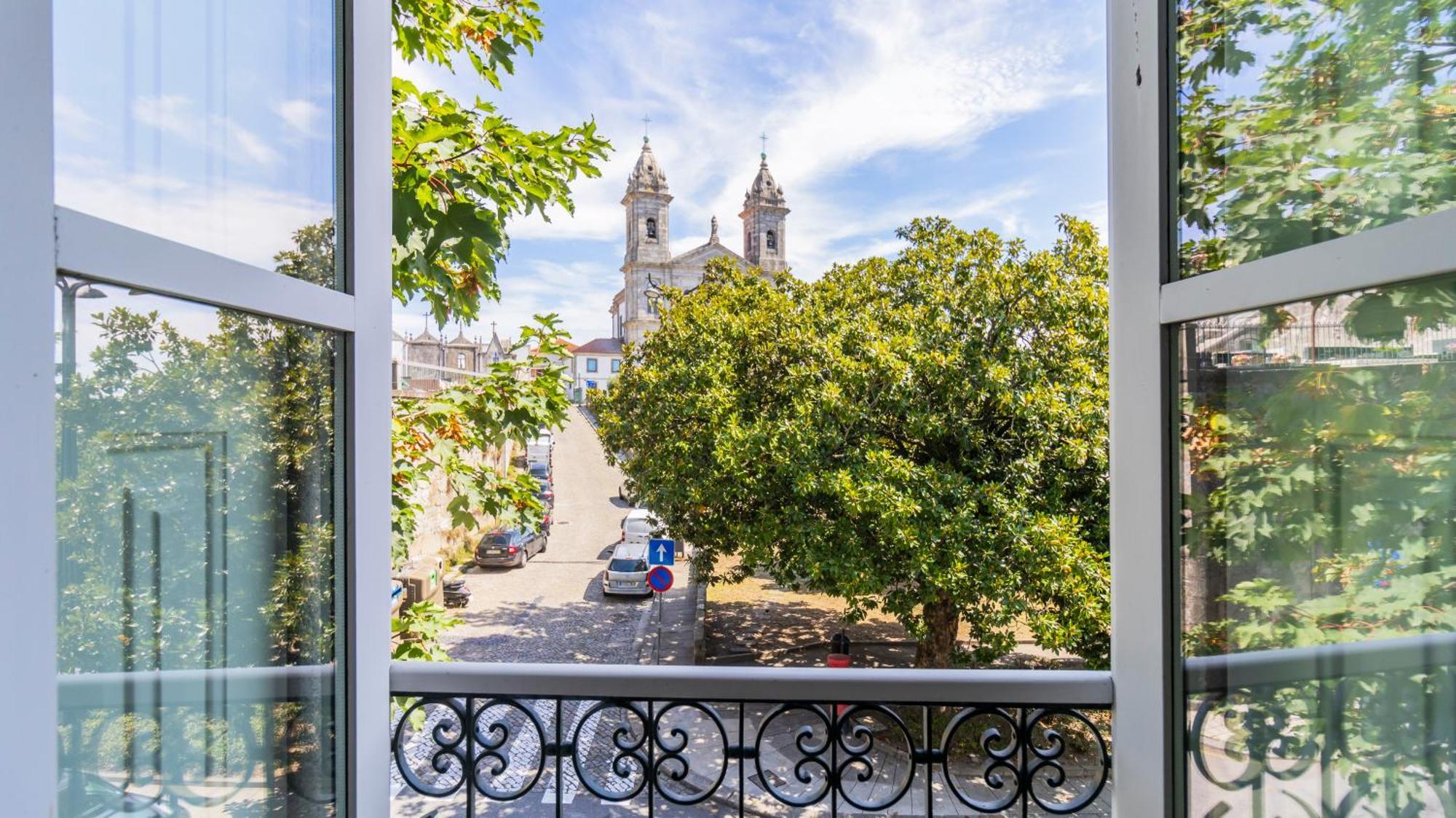 Barros Lima 493 By Lovelystay Porto Luaran gambar